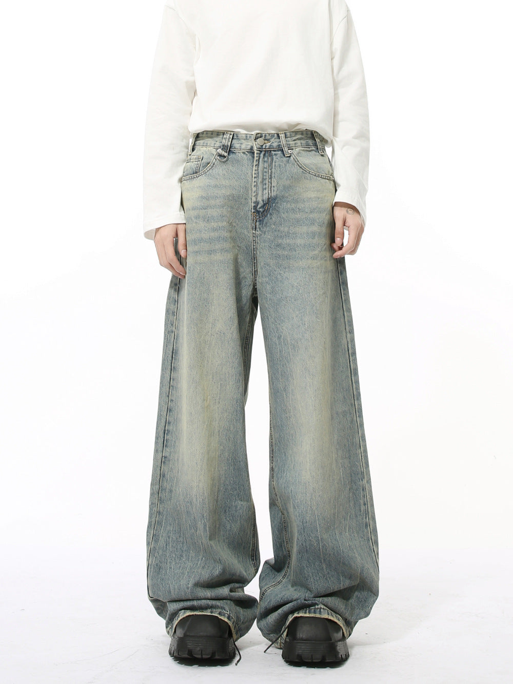 Loose Fit Washed Denim Jeans
