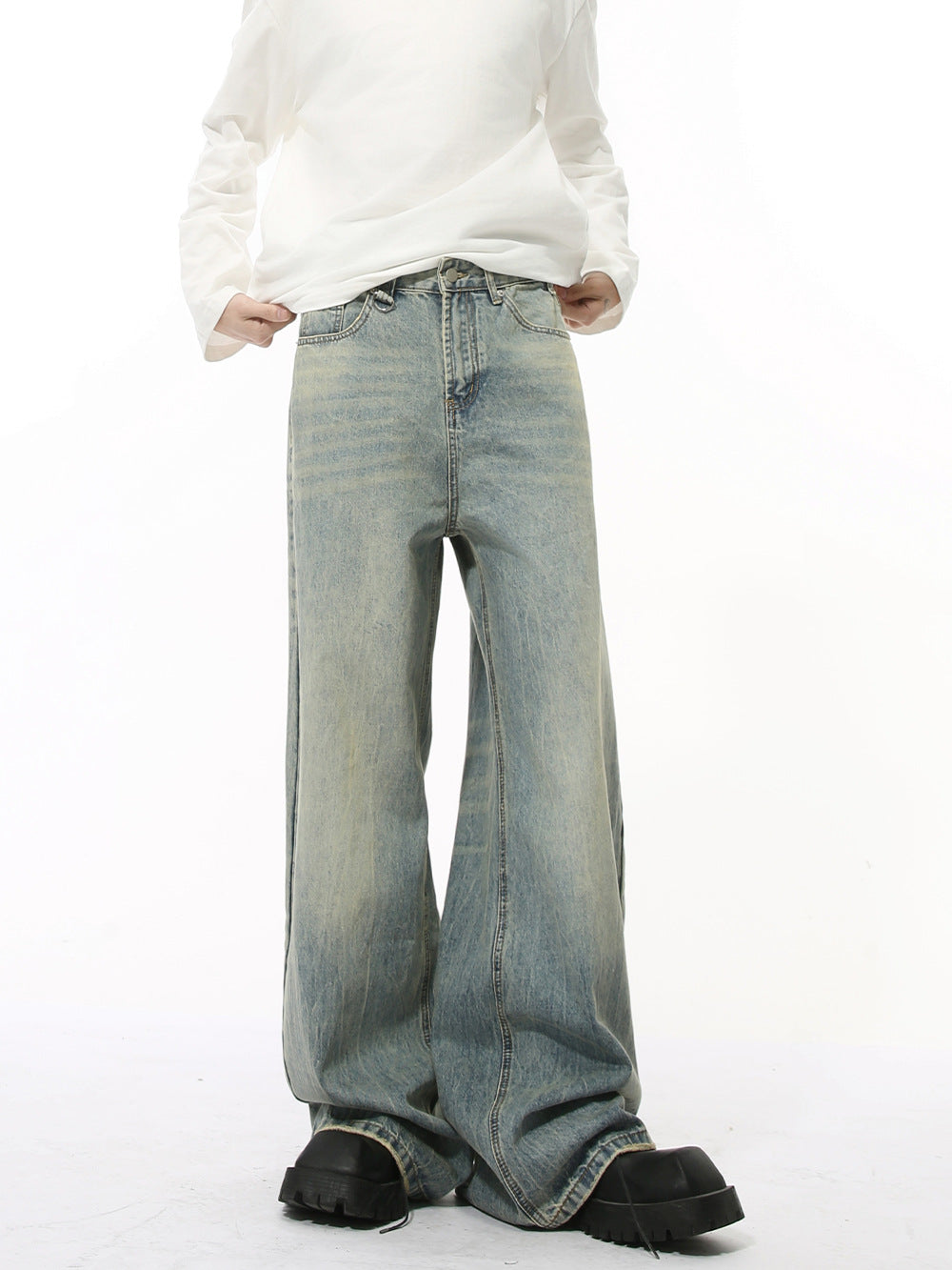 Loose Fit Washed Denim Jeans